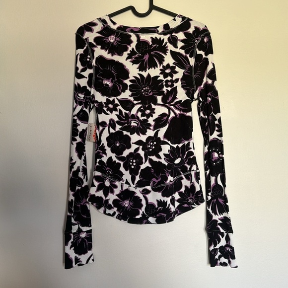 FP Movement Rally Printed Layer top Small - Picture 8 of 8